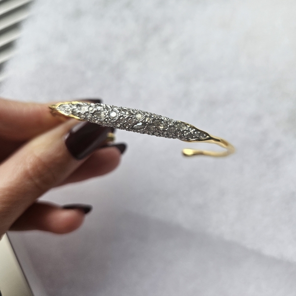NWOT Alexis BittarCrystal Encrusted Solanles Cuff Bracelet - Picture 4 of 12